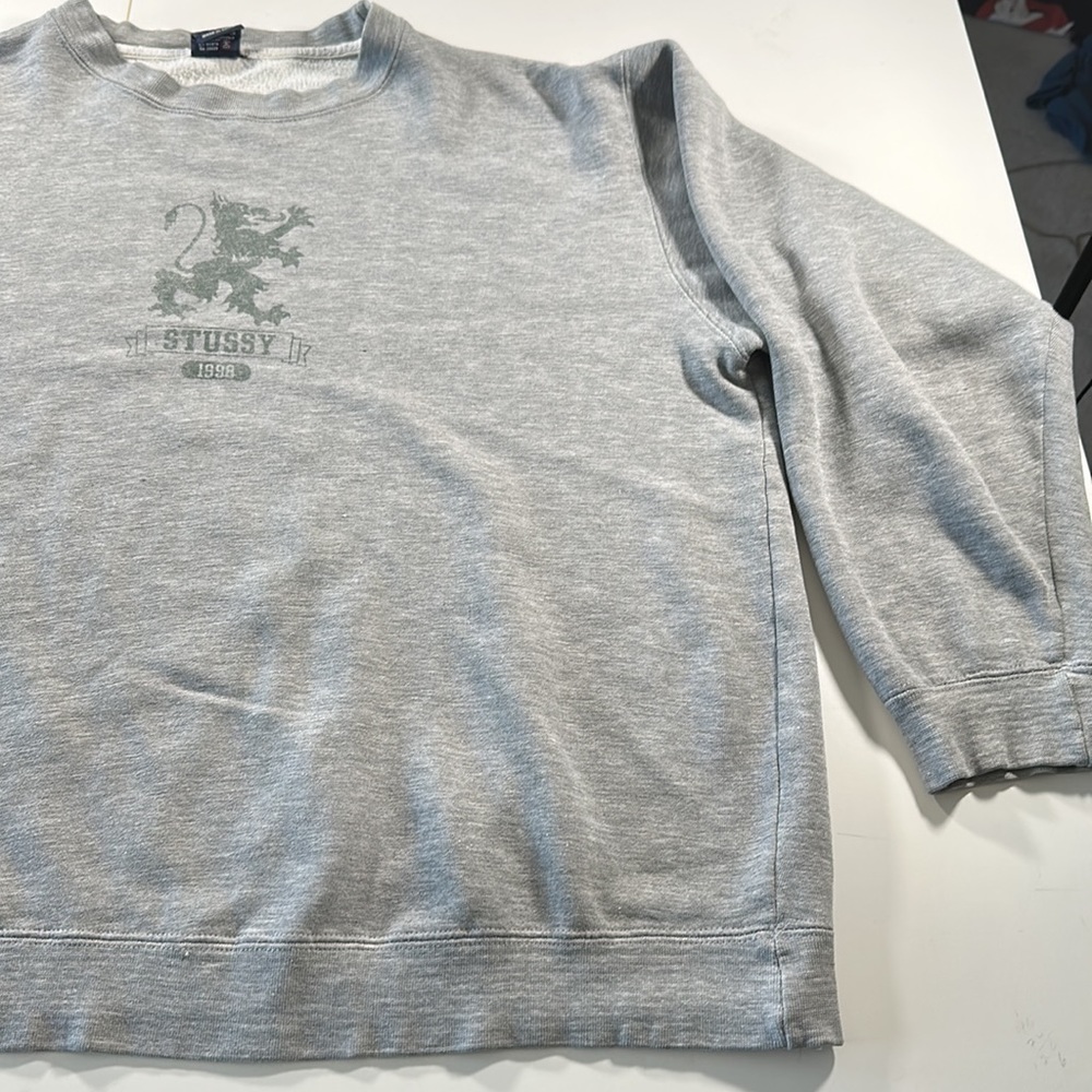 Men’s Vintage 90s Stussy Lion Logo Grey Crewneck Sweatshirt Pullover sz L - Picture 3 of 7